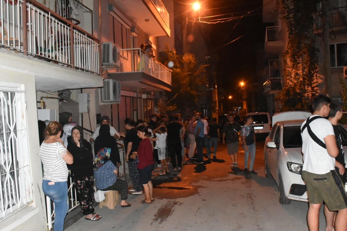 Buzdolabı patladı, ev harabeye d&ouml;nd&uuml;: 1 yaralı