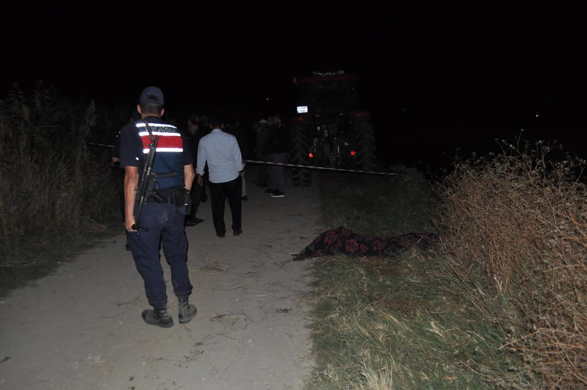 Yıkanmak i&ccedil;in kanala girmişti! Kahreden olay  