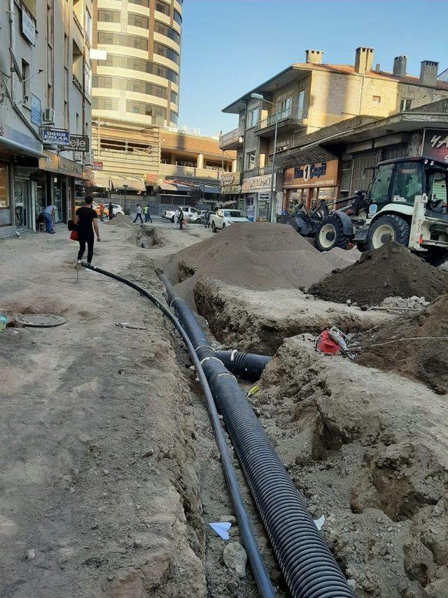 Nevşehir şehir merkezinde yarım asırlık altyapı değişiyor