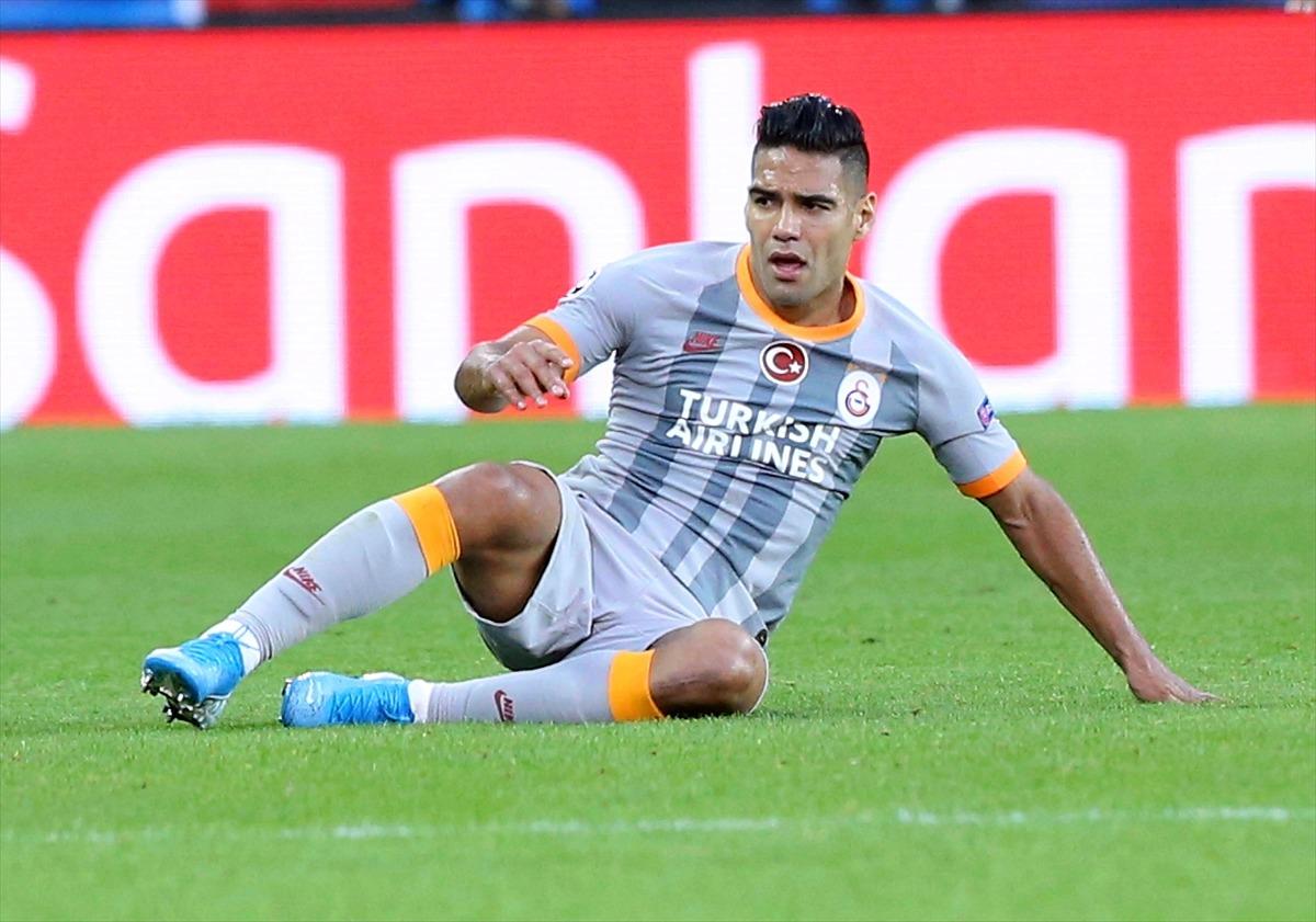 Yeni transfer Falcao, Brugge ma&ccedil;ında yalnız kaldı