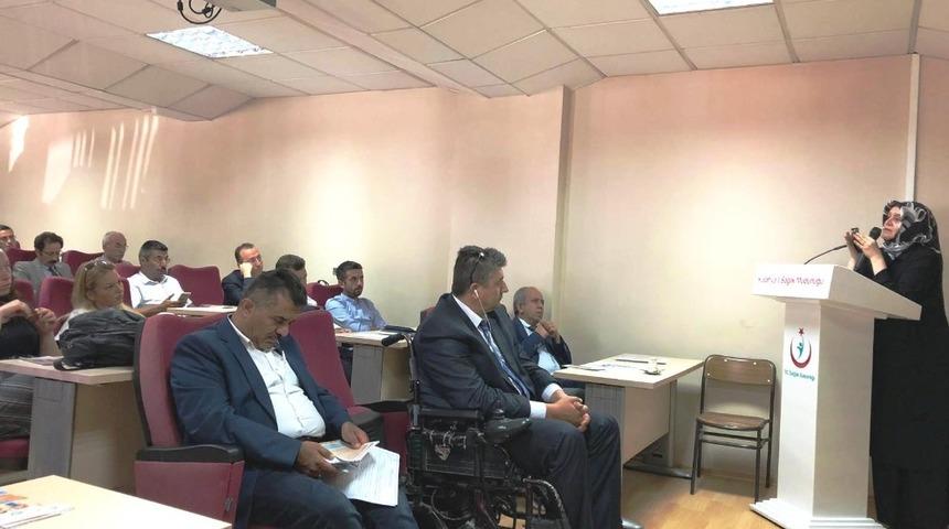 Kütahya’da okul idarecilerine ’Ağız ve diş sağlığı’ eğitimi