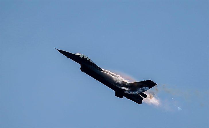 TEKNOFEST'te SOLOTÜRK gösteri uçuşu yaptı G5