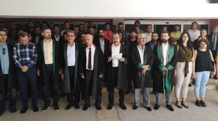 8 aylık hamile avukat ile eşine saldırı kınandı