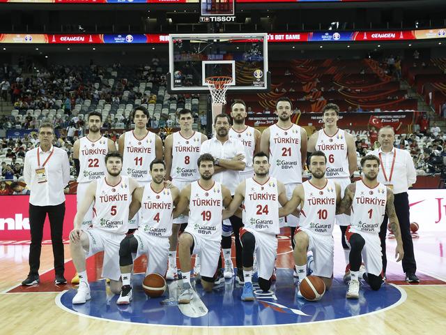 12 Dev Adam, dünya sıralamasında 2 basamak yükseldi