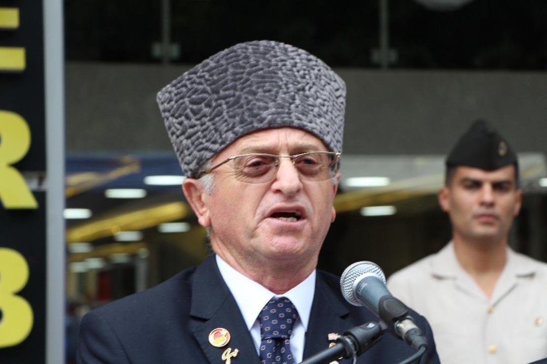 Diril: &ldquo;Gaziler vurulunca değil unutulunca &ouml;l&uuml;r&rdquo;