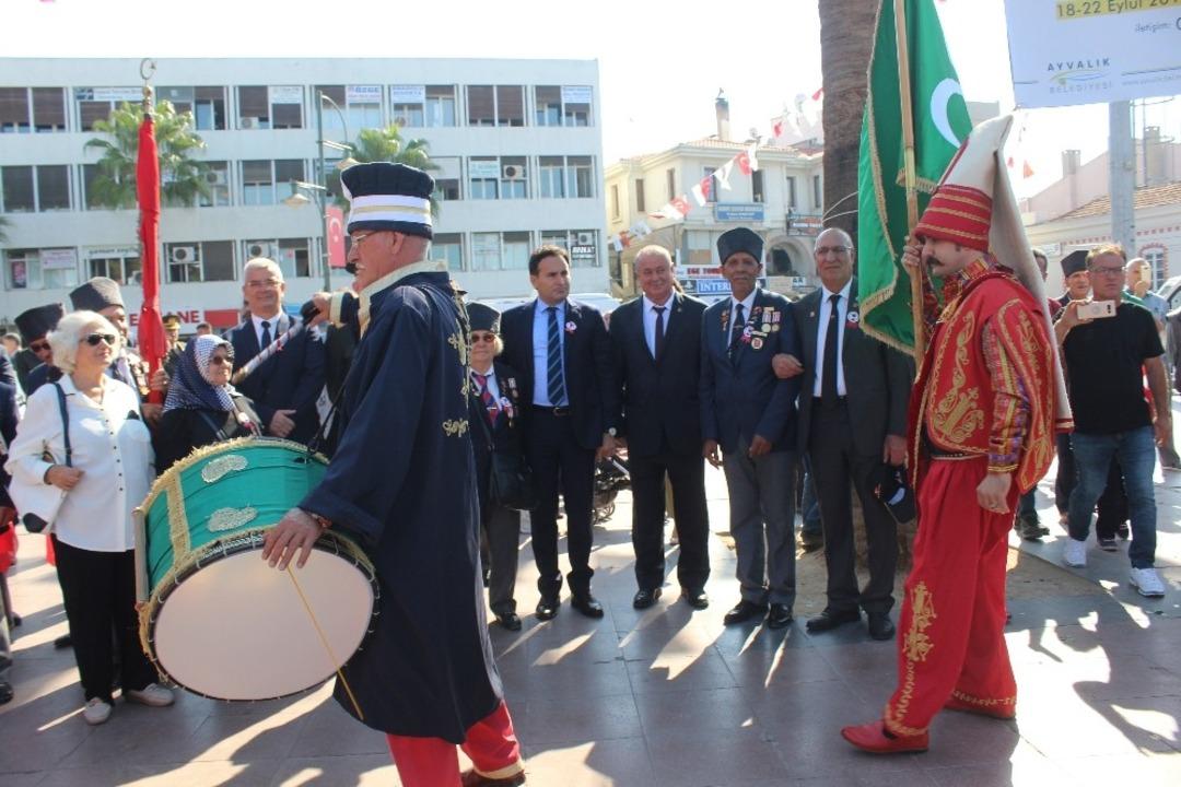 Ayvalık&rsquo;ta Gaziler G&uuml;n&uuml; coşkusu