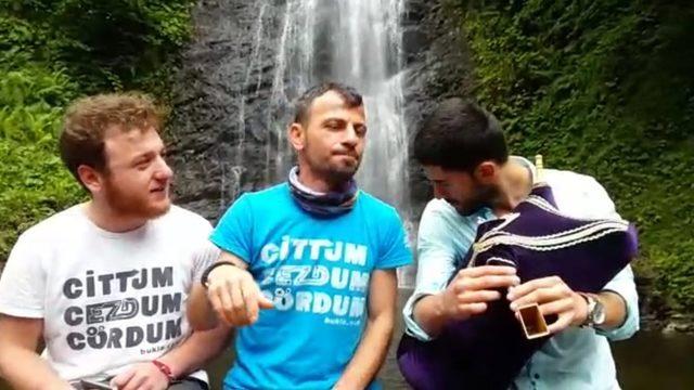 Şelalenin önünde türkü söylerken bir anda bakın ne oldu!