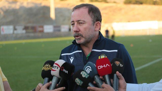 Sergen Yalçın: “İstatistik ve oyunsal anlamda güçlüyüz, iyi oynuyoruz”
