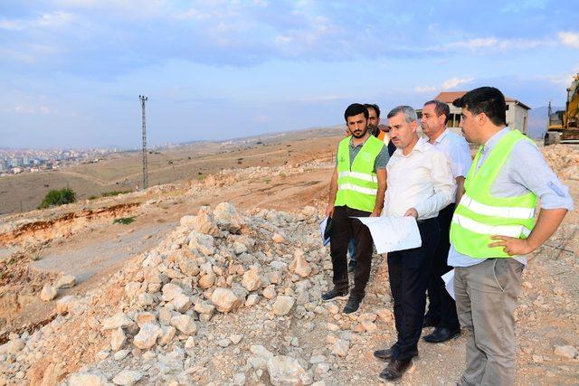 Başkan Çınar, Yeşil Yaka inşaatlarını yerinde inceledi