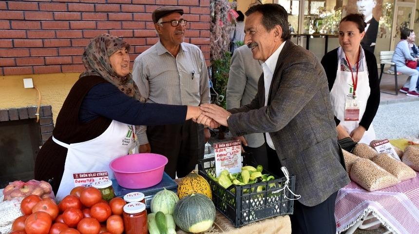 Kadın &uuml;reticilere destek Tepebaşı&rsquo;nda