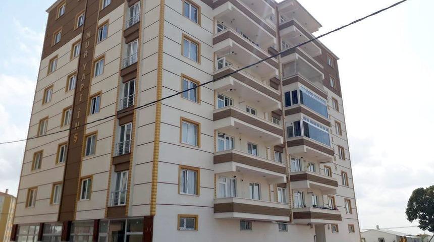 6'ncı kat penceresinden d&uuml;şen bebek&nbsp;&ouml;ld&uuml;