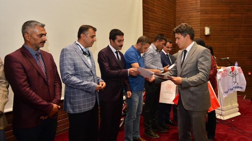 Elazığ’da ‘ Beyaz Bayrak ve Beslenme Dostu Okul’ sertifika töreni