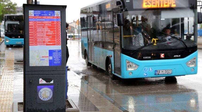 Sesli durak ulaşımdaki engelleri kaldırıyor