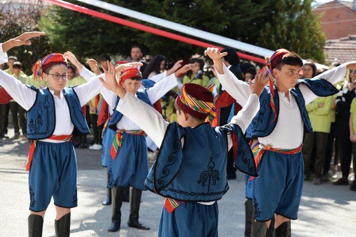 Bozüyük’te İlköğretim Haftası kutlamaları G1