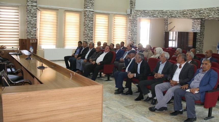 Edremitli muhtarlara ’Narko Rehber’ eğitimi