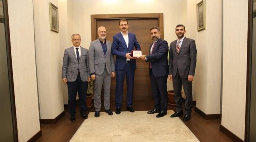 MA&Uuml; y&ouml;netiminden Ankara &ccedil;ıkarması