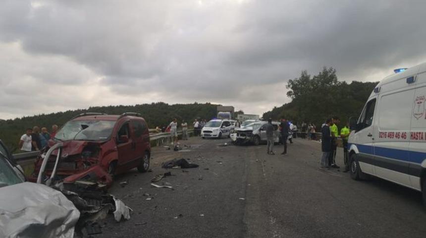 Son dakika: Kuzey Marmara Otoyolu'nda zincirleme kaza