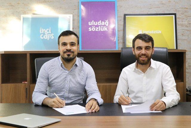 İnci S&ouml;zl&uuml;k ve Uludağ S&ouml;zl&uuml;k satıldı 1