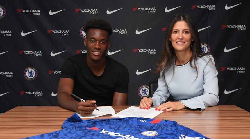 Chelsea Callum Hudson-Odoi'nin sözleşmesini 5 yıl uzattı