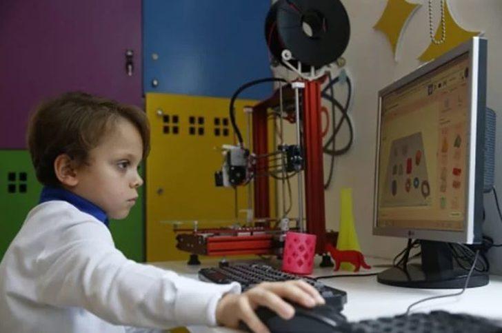 Henüz 9 yaşında! Tüm Türkiye onun icadını konuşuyor G1