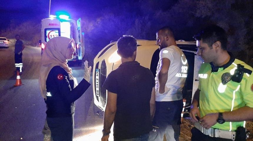 Takla atan otomobilden yara almadan kurtuldu