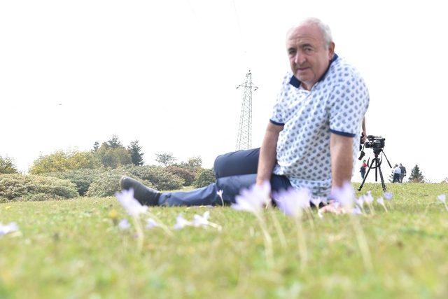 &lsquo;Vargit&rsquo; &ccedil;i&ccedil;ekleri a&ccedil;tı, yaylacılara yol g&ouml;r&uuml;nd&uuml; 3