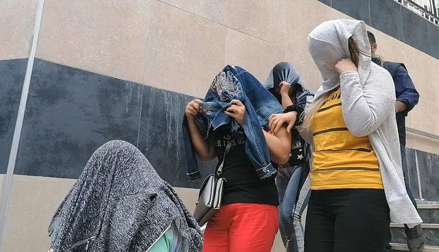 İstanbul'da fuhuş operasyonu : 'Mobil Türkan' da gözaltına alındı