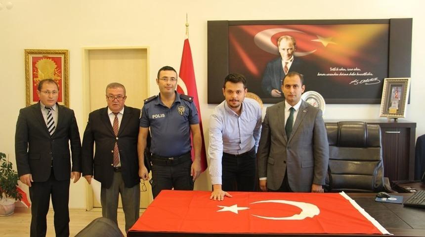 Doktor Halil İbrahim Aynacı devlet memuru oldu