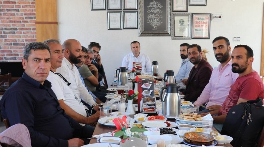 Van Kahvaltı Konağı gazetecileri ağırladı