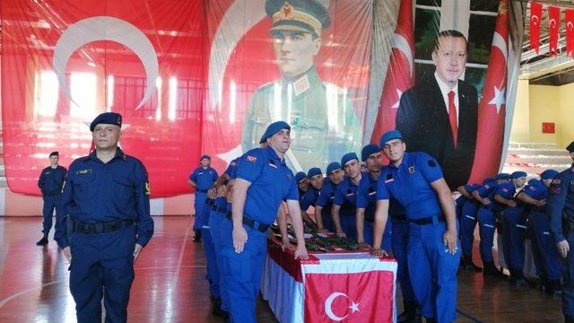 Isparta’da 28. dönem bedelli jandarma erler yemin ederek terhis oldu