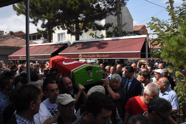 Tren kazasında &ouml;len makinistlere h&uuml;z&uuml;nl&uuml; t&ouml;ren (2) 2