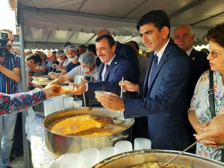 Çaycuma’da Ahilik Haftası’nda aşure ikram edildi G3