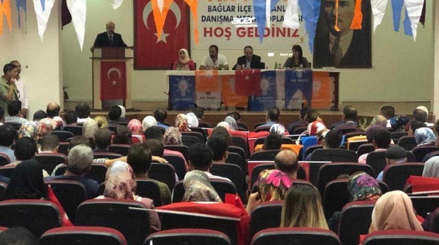 AK Parti Bağlar İlçe Danışma Meclisi toplantısı yapıldı