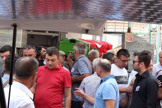 Makinist Tunaboylu son yolculuğuna uğurlandı 4