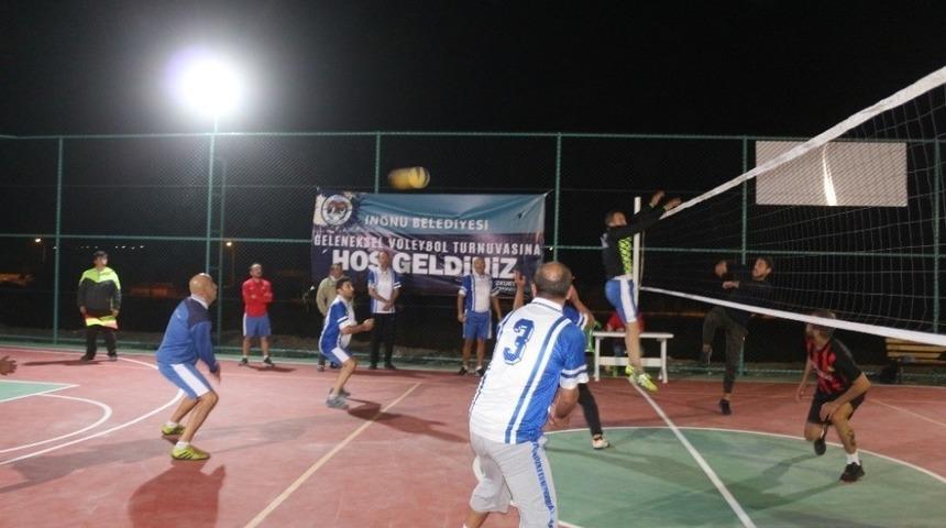 İnönü’de spor faaliyetleri sürüyor