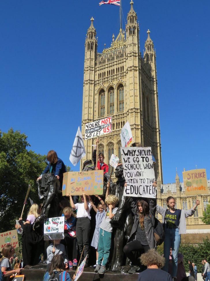 Küresel iklim eylemlerine milyonlar katıldı G5