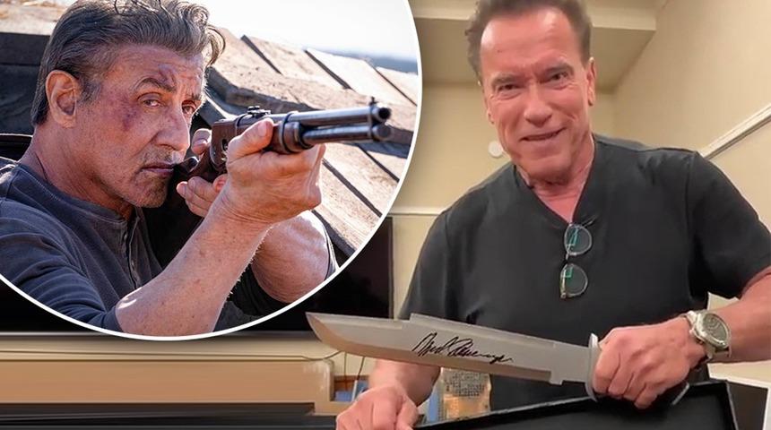 Arnold Schwarzenegger ve Sylvester Stallone arasında 'bıçak düellosu'