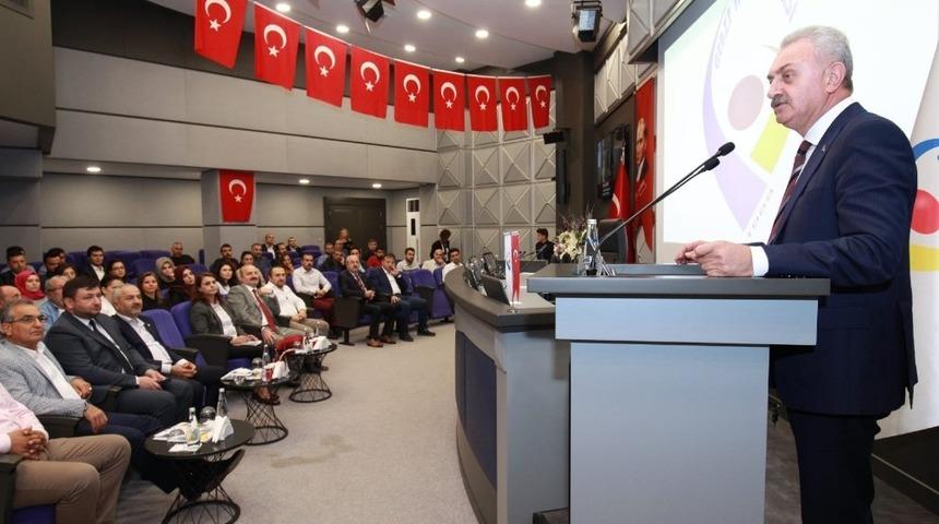 Başkan B&uuml;y&uuml;kg&ouml;z, mimar ve m&uuml;hendislerle buluştu