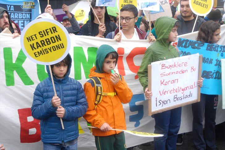 Küresel iklim eylemlerine milyonlar katıldı G3