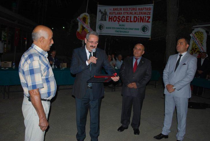 Salihli’de 44 yıllık tenekeci ustası yılın ahisi seçildi G3