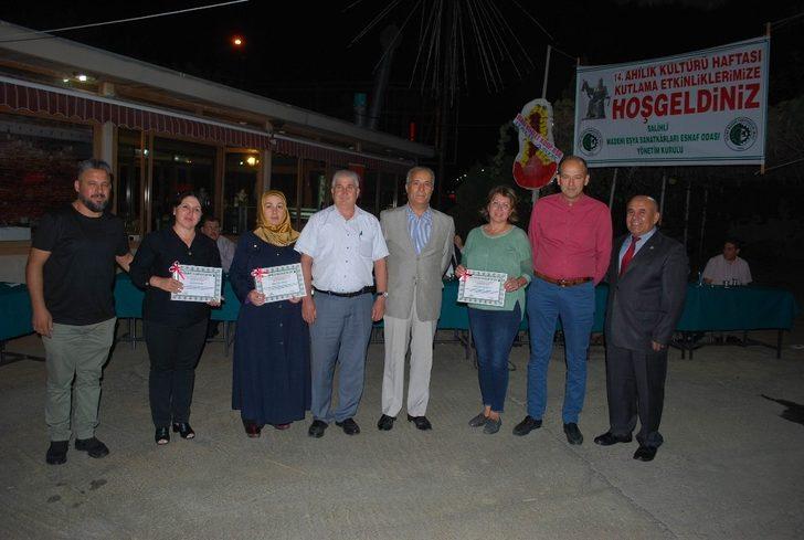 Salihli’de 44 yıllık tenekeci ustası yılın ahisi seçildi G4