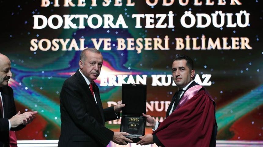 Anadolu &Uuml;niversiteli Akademisyenlere Y&Ouml;K&rsquo;ten &uuml;st&uuml;n başarı &ouml;d&uuml;l&uuml;