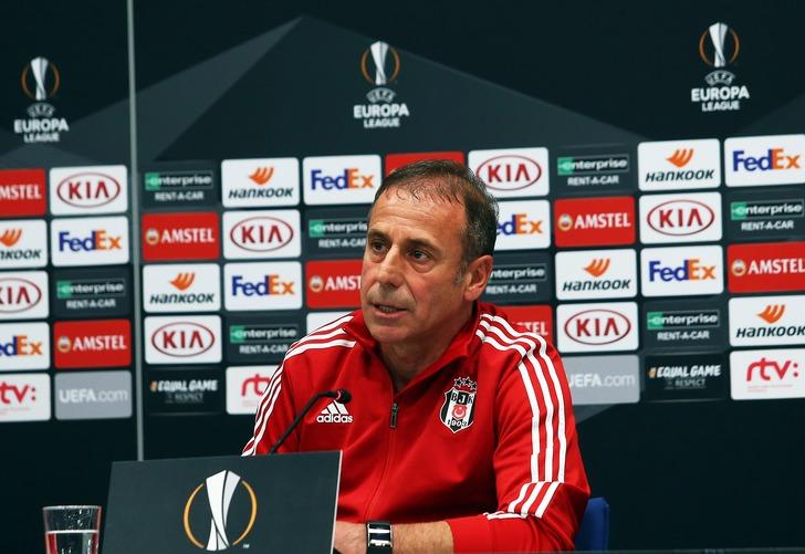 Beşiktaş yönetiminden Abdullah Avcı'ya güvenoyu G4