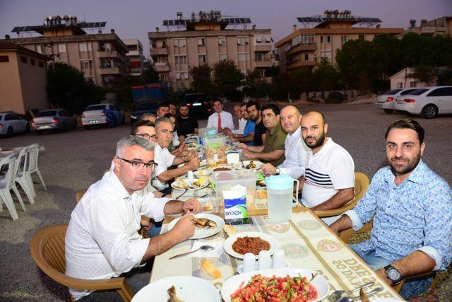 Kumluca’nın takımına moral yemeği