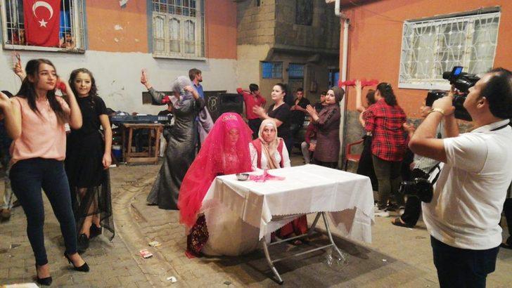 Kına gecesinde dehşet! Gelinin yakınları damadı öldürdü, annesini ağır yaraladı G1