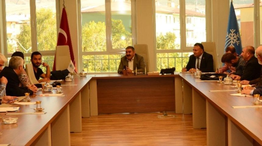 Başkan Sunar, Halk G&uuml;n&uuml;nde vatandaşları ağırladı