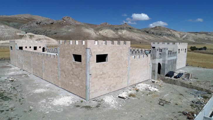 Yer: Sivas... Gören kale sanıyor ama gerçek çok başka G2