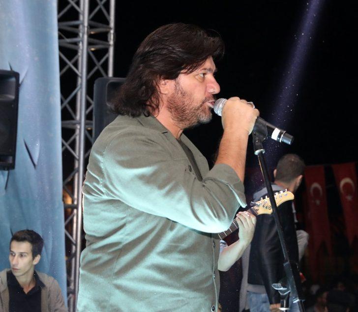 Pasinler Zaferi kutlamalarında konser coşkusu G2