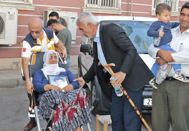 HDP önündeki oturma eyleminde 19'uncu gün (3)