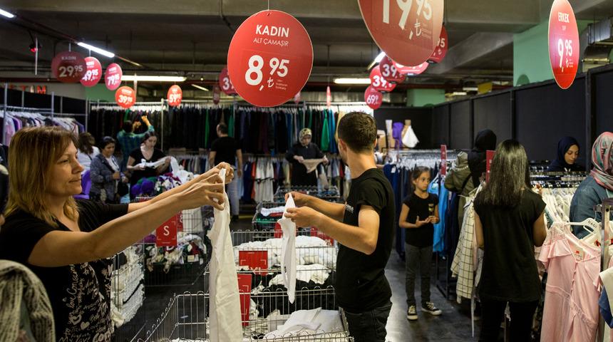 Lüks markalar indirimli ürünleriyle Garaj Günleri’nde